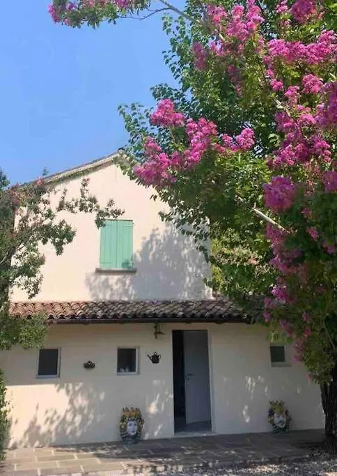 Casa Bellona Montebelluna 0*,  Italy